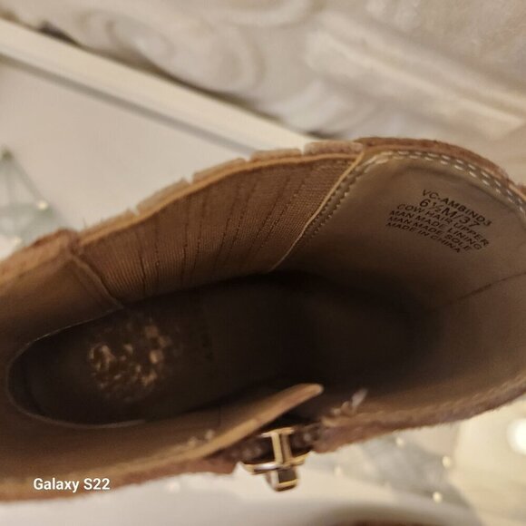 NEW Vince Camuto Ambind Bootie Calf Hair Leather. Size 6.5 - Picture 8 of 15